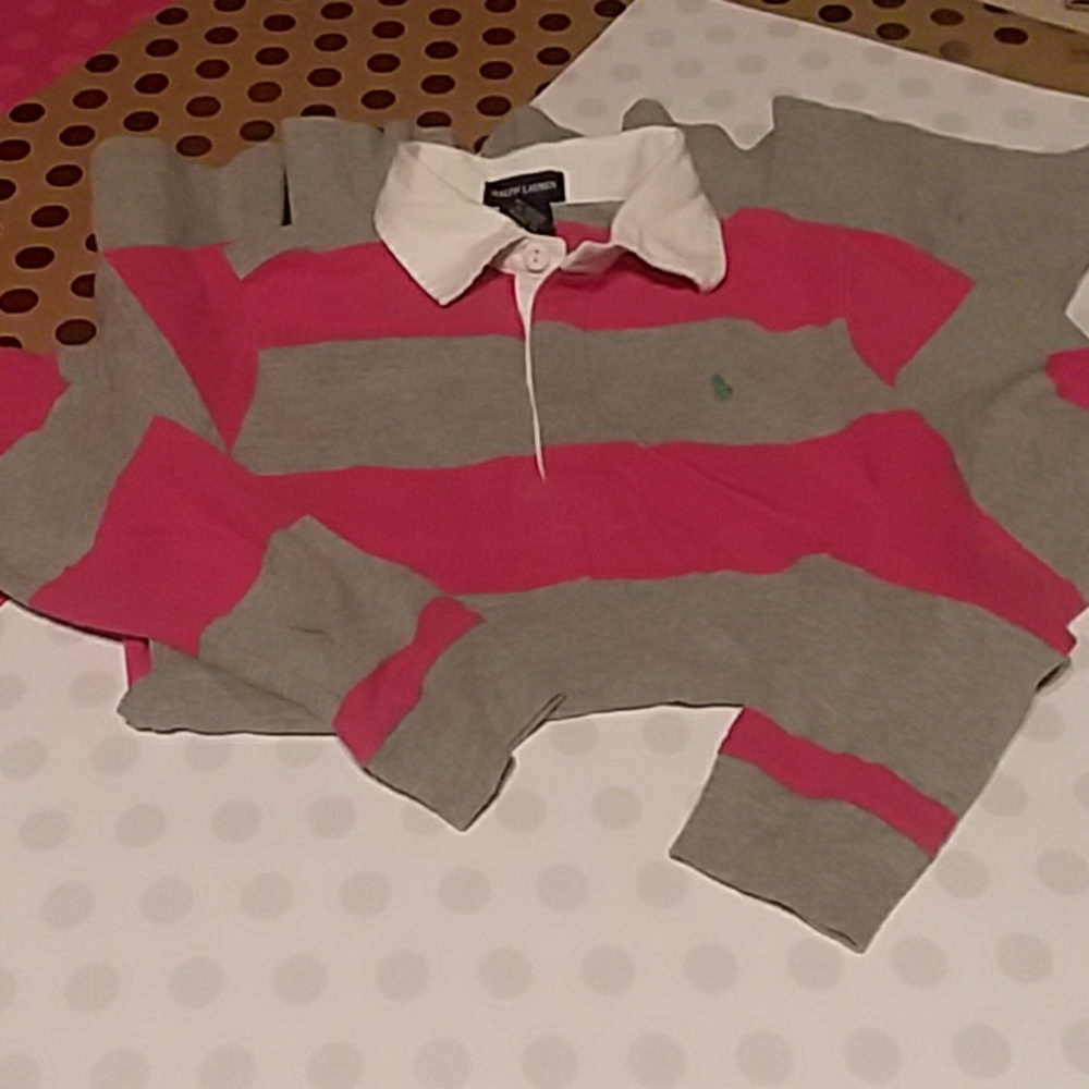 Girls dress.